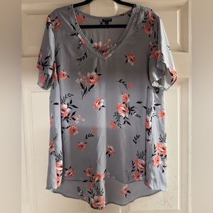 TORRID Flower Top